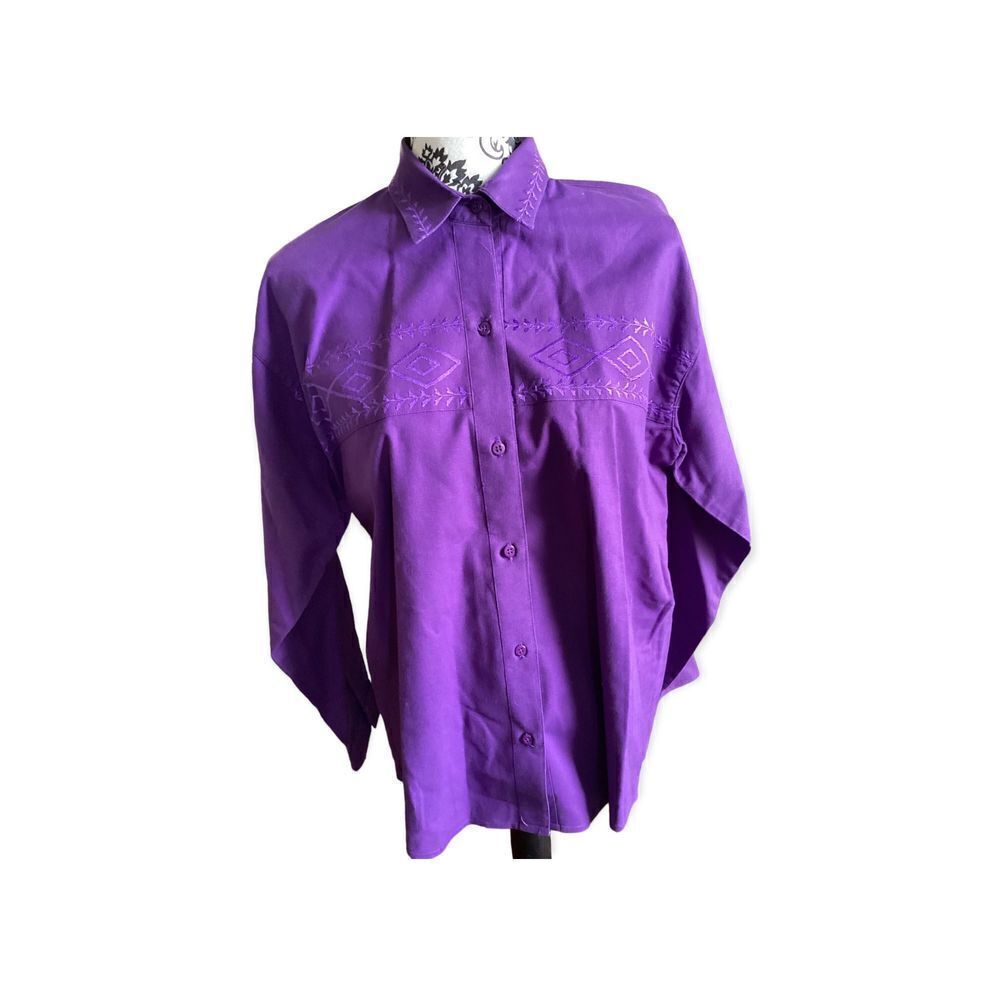Gordon & James Embroidered Shirt Size: M
